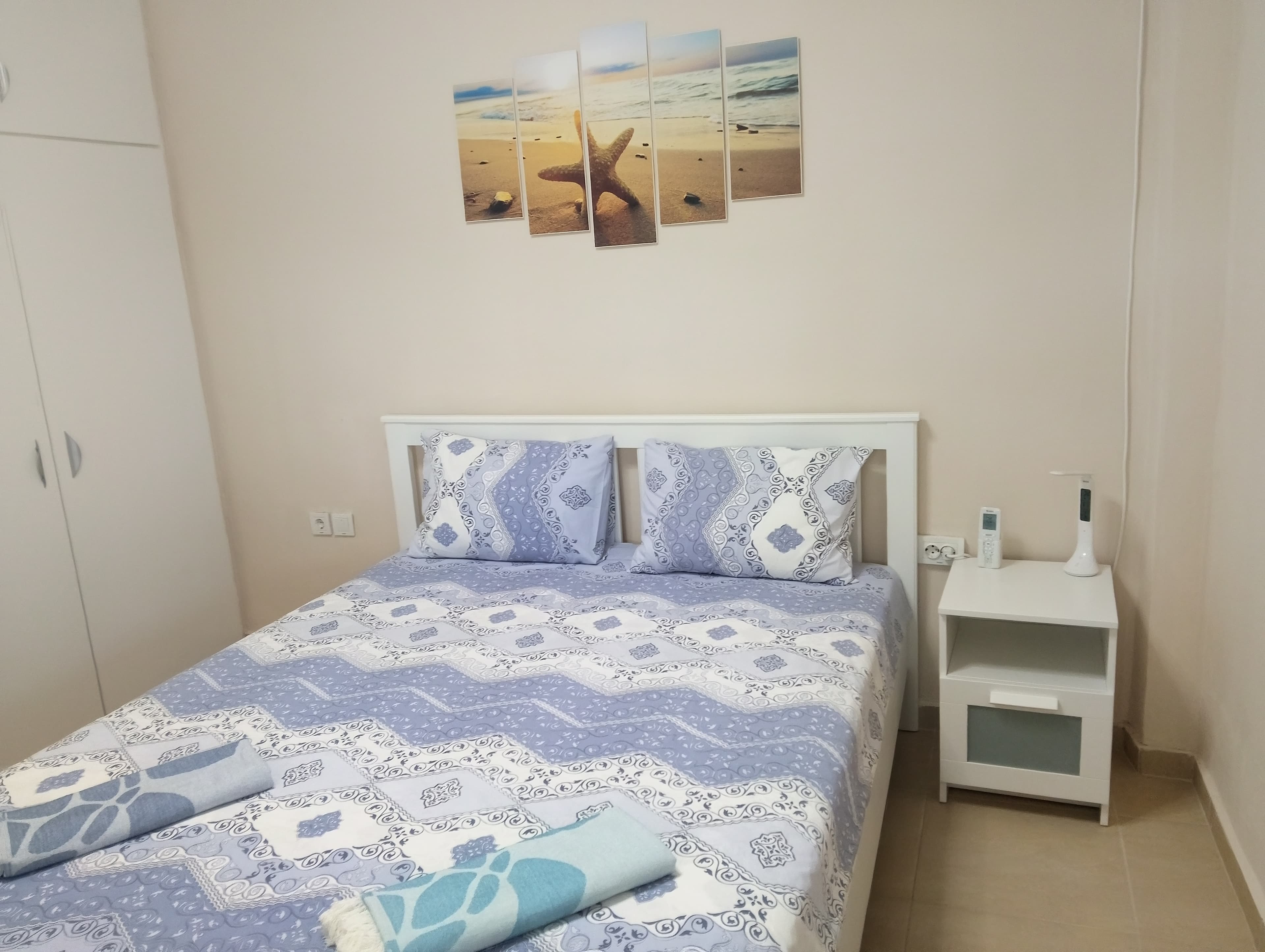 Apartment 1 · Bedrooms 19