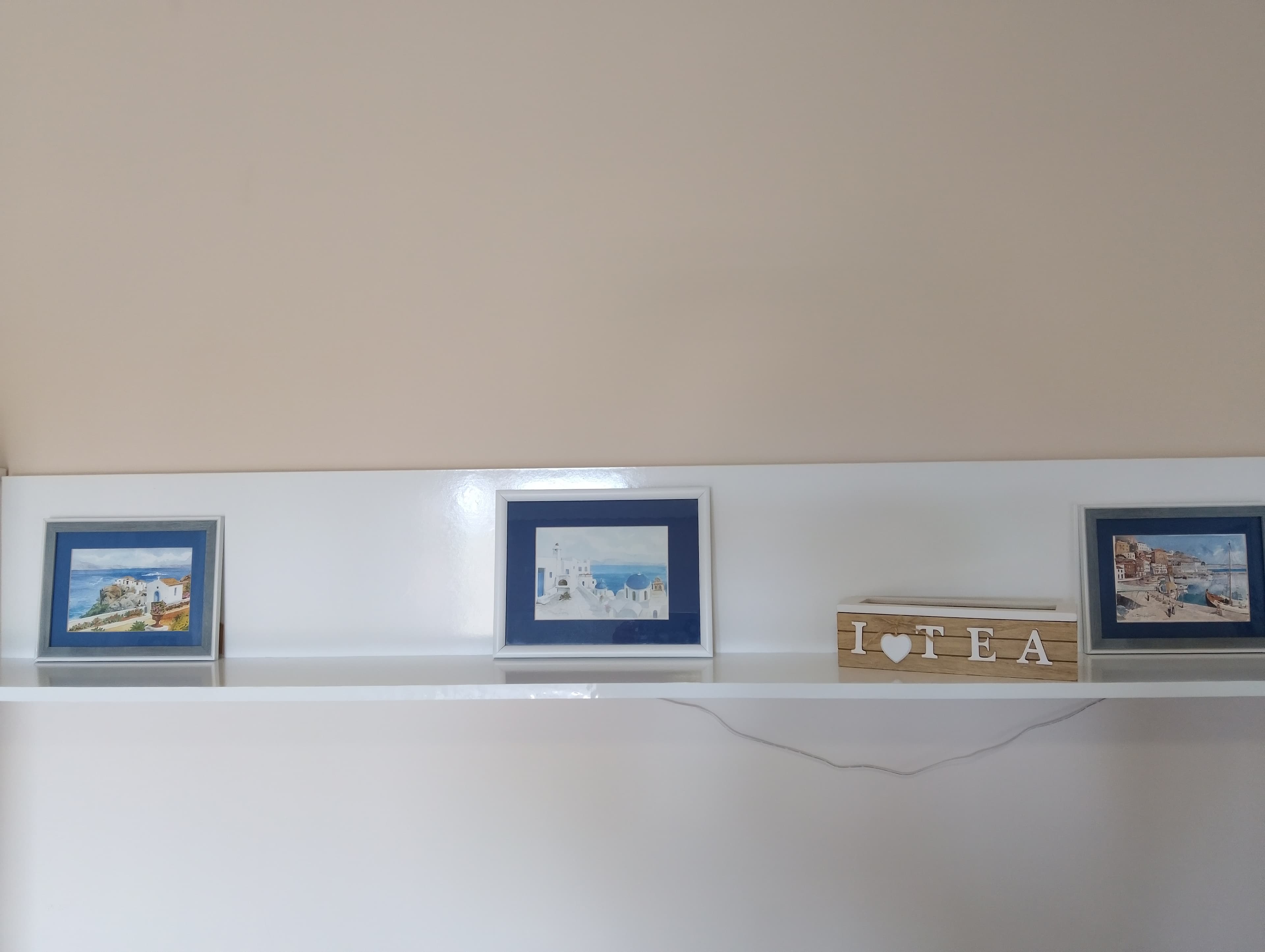 Apartment 2 · Living room 36